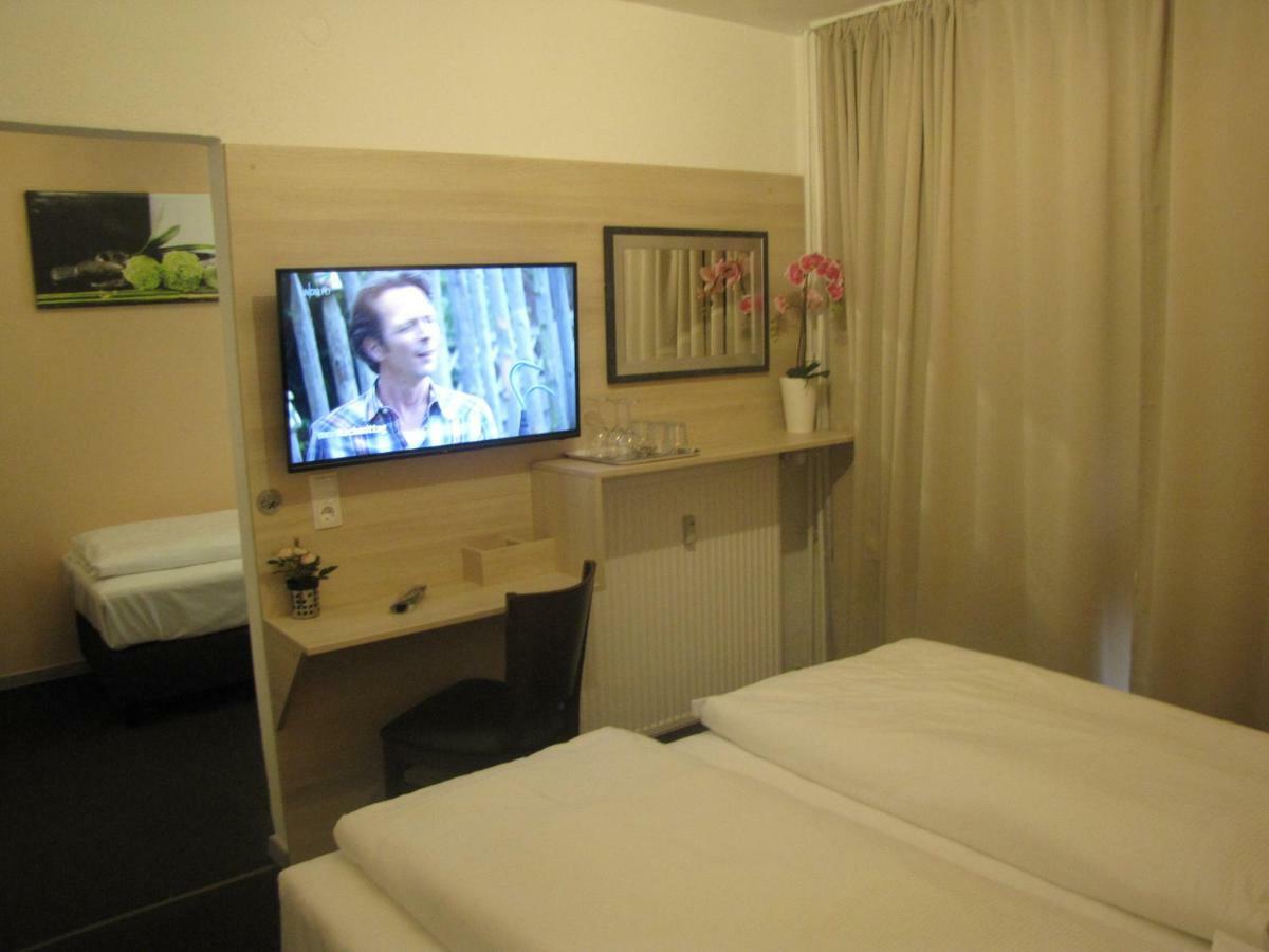 המבורג Milano Hotel מראה חיצוני תמונה