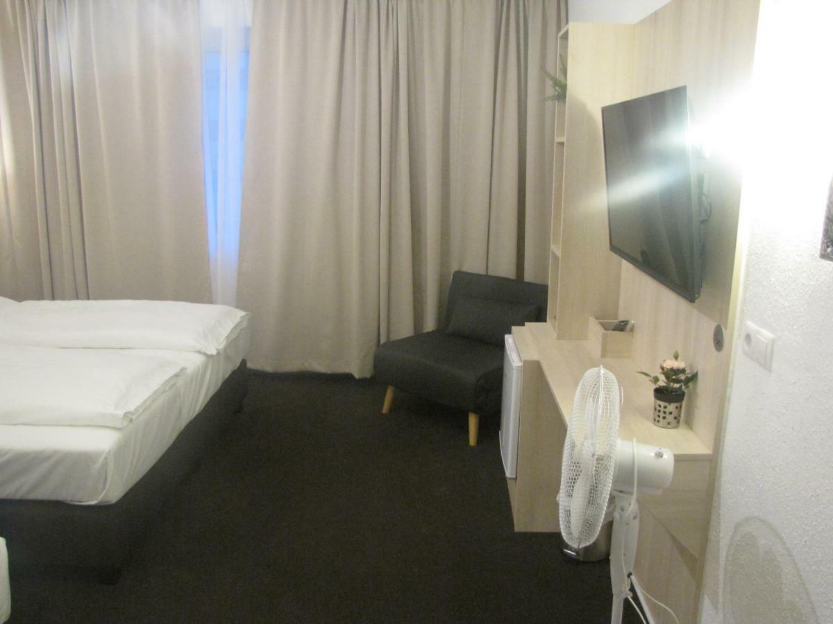 המבורג Milano Hotel מראה חיצוני תמונה